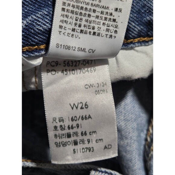 Levis 501 Shorts Womens Size 26 Waist Blue Denim Distressed  Button Fly Cotton - Picture 4 of 11